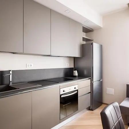 Bezzi Suites Апартаменты Равенна