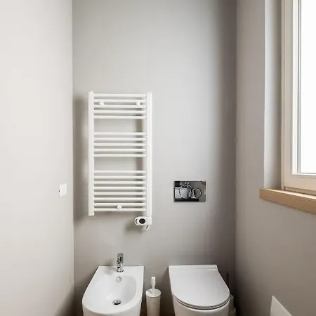 Bezzi Suites * Равенна