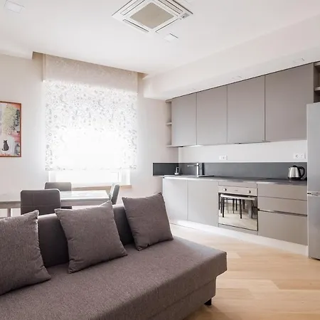 Bezzi Suites Апартаменты